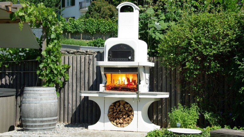 5 Gründe, die dafür sprechen, einen Pizzaofen im eigenen Garten zu bauen