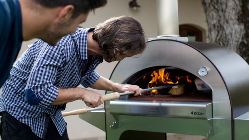 4 Pizze Holzbackofen - Brot, Pizzas, grillieren es klappt einfach alles